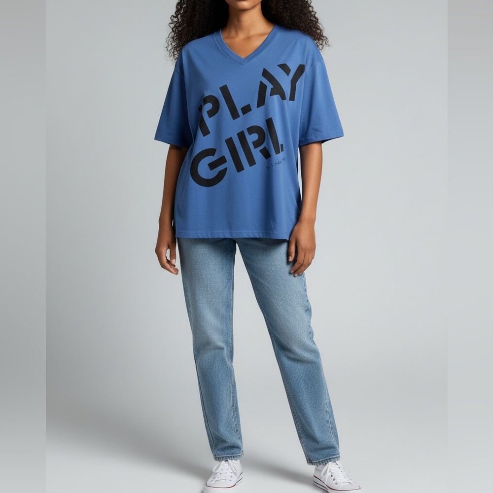 Vintage 90’s Play‎ Girl Tee. Single stitch.